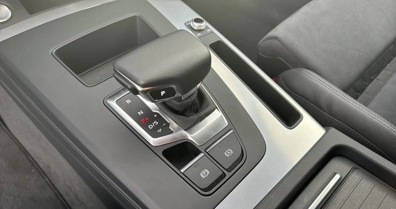 Audi Q5 Sportback cena 269900 przebieg: 7820, rok produkcji 2023 z Sochaczew małe 596